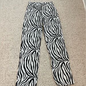 Zara Zebra jeans.